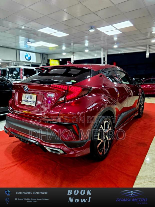 Toyota C-HR 2017 Red
