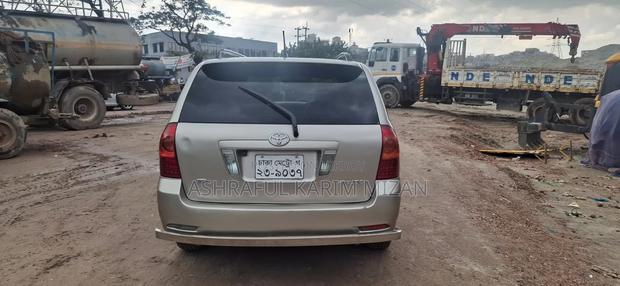 Toyota Corolla Fielder 2005 Gold