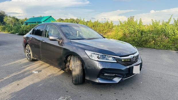Honda Accord 2017 Gray