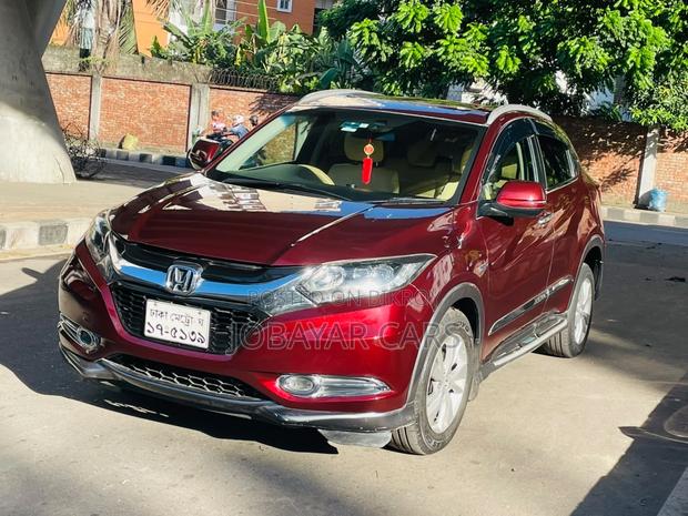 Honda Vezel 1.5 Hybrid 2WD 2014 Maroon