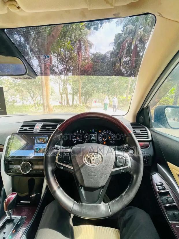 Toyota Premio 2018 Pearl