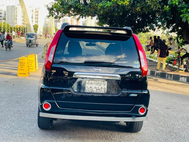 New Nissan X-Trail 2010 Black