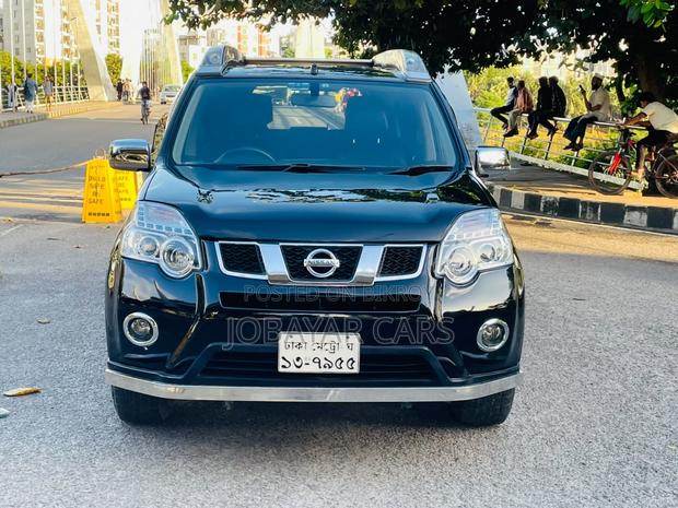 New Nissan X-Trail 2010 Black