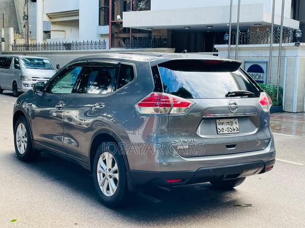 New Nissan X-Trail 2013 Gray