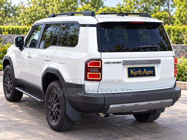 Toyota Land Cruiser 2024 Pearl