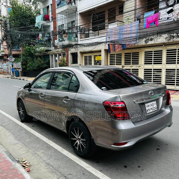 Toyota Axio 2017 Gray