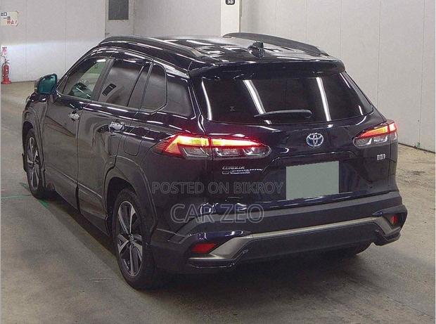 Toyota Corolla Cross 1.8 Hybrid AWD 2021 Black