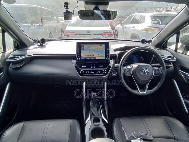 Toyota Corolla Cross 1.8 Hybrid AWD 2021 Black