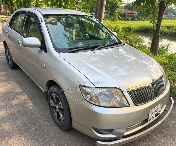 Toyota Corolla Sedan 2005 Silver
