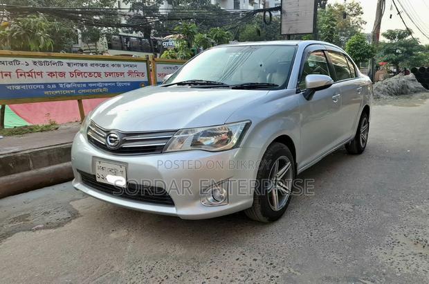 Toyota Axio 2013 Silver