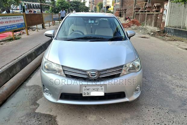 Toyota Axio 2013 Silver