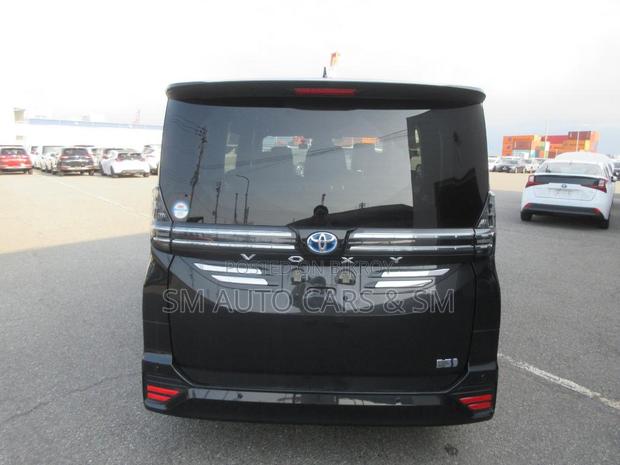 Toyota Voxy Hybrid S-Z 2WD 7-Seater 2023 Black