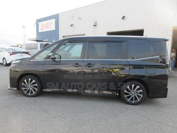 Toyota Voxy Hybrid S-Z 2WD 7-Seater 2023 Black