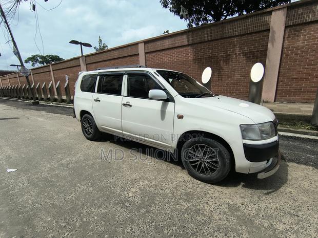 Toyota Probox 2004 White