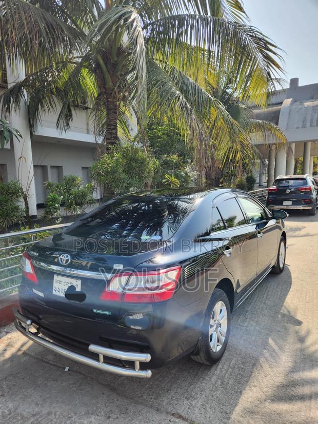 Toyota Premio 2014 Black