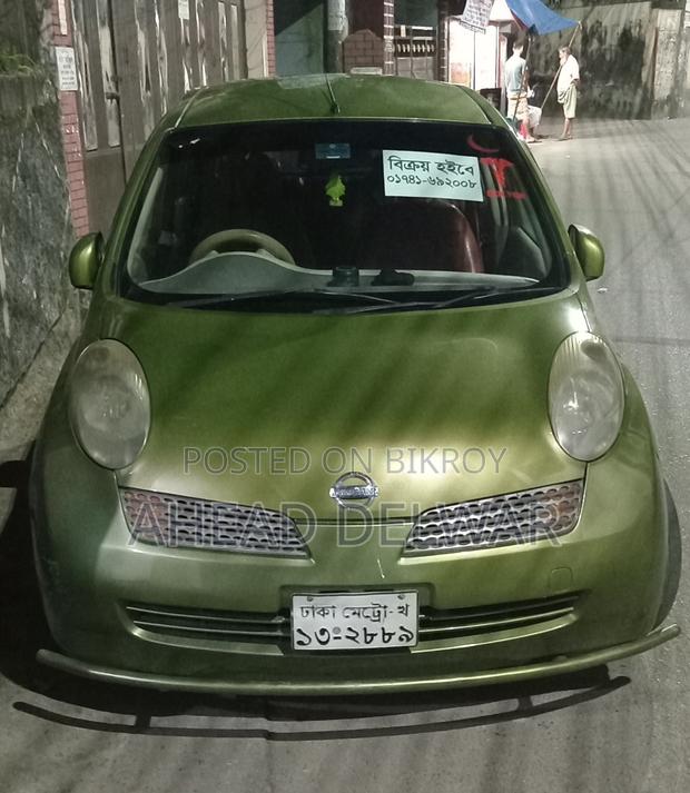 Nissan March 2004 Green