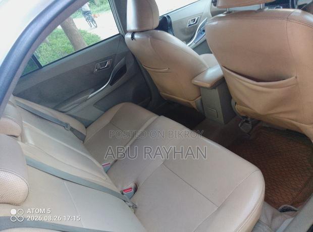 Toyota Premio 2010 Pearl