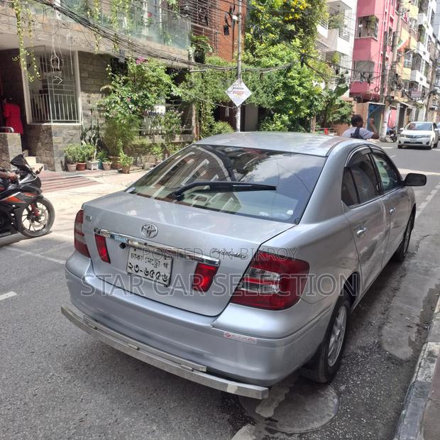 Toyota Premio 2005 Silver