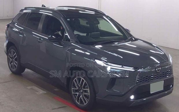 New Toyota Corolla Cross 2026 Gray