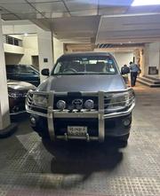 Toyota Hilux 2.5 D-4D 4X4 SRX 2010 Gray for sale