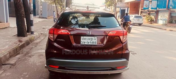 Honda Vezel 1.5 2WD 2015 Red