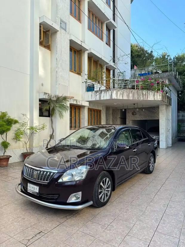 Toyota Premio 1.5 FWD 2015 Maroon