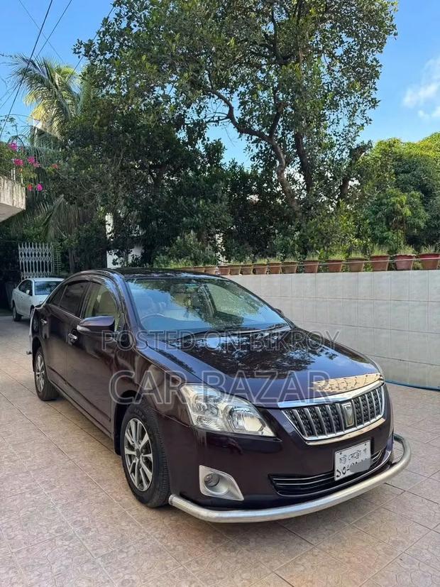 Toyota Premio 1.5 FWD 2015 Maroon