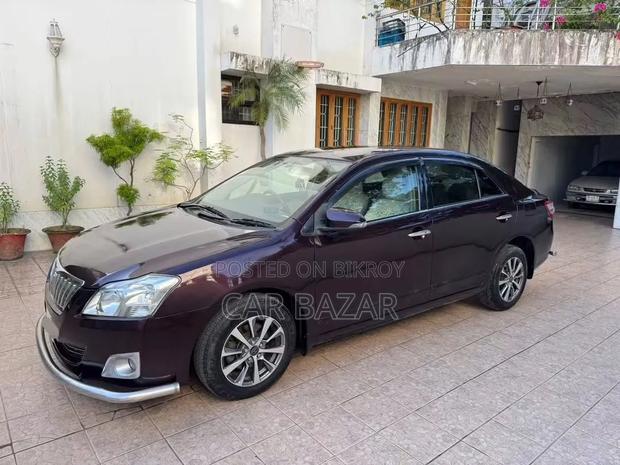 Toyota Premio 1.5 FWD 2015 Maroon