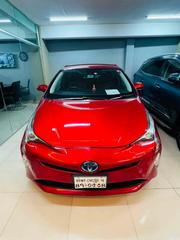 Toyota Prius 4dr Hatchback (1.8L 4cyl gas/electric hybrid CVT) 2016 Red for sale