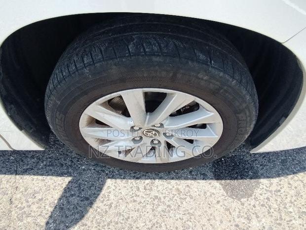 Toyota Noah 2022 Pearl
