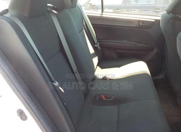 Toyota Axio 2021 Pearl