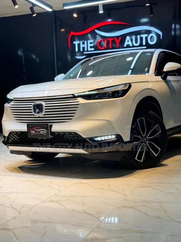 Honda Vezel 2021 Pearl