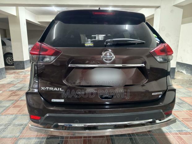 Nissan X-Trail 2.0 Hybrid AWD 2017 Brown