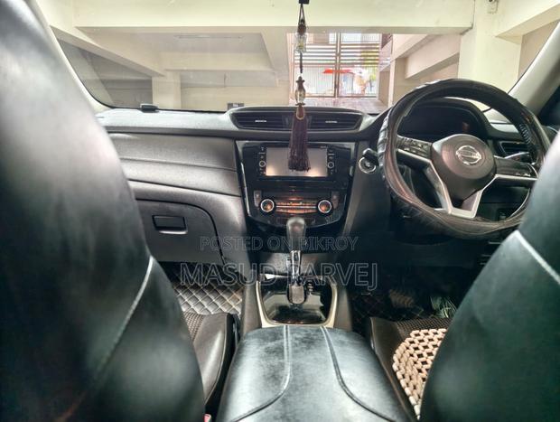 Nissan X-Trail 2.0 Hybrid AWD 2017 Brown