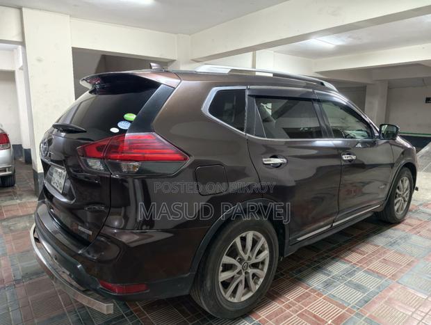 Nissan X-Trail 2.0 Hybrid AWD 2017 Brown