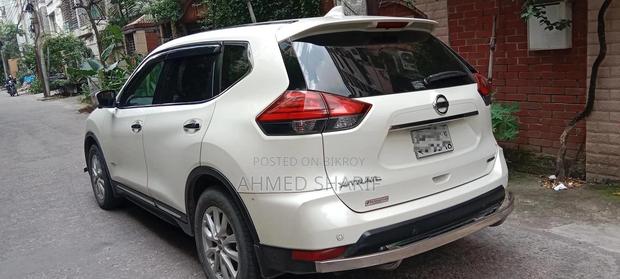 Nissan X-Trail 2017 White