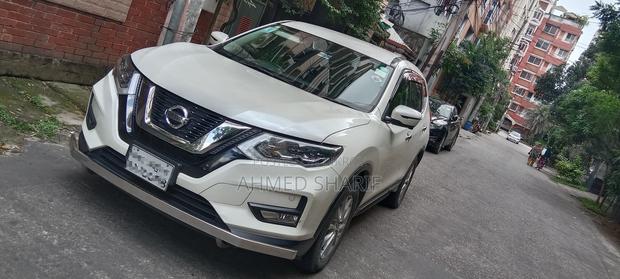 Nissan X-Trail 2017 White