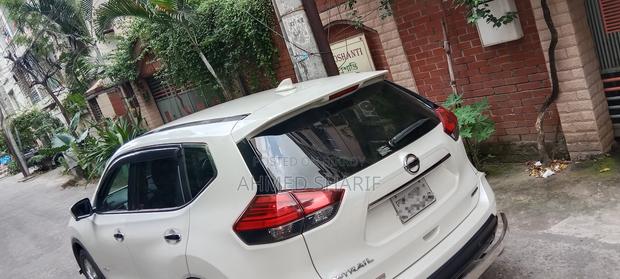 Nissan X-Trail 2017 White