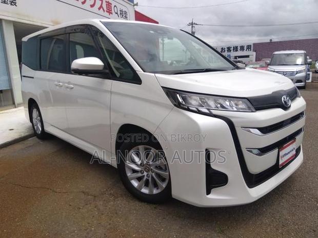 Toyota Noah 1.8 FWD Hybrid (7 seater) 2021 Pearl