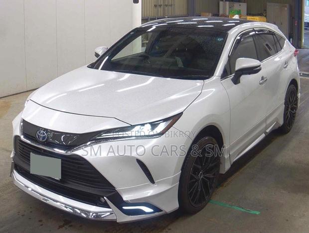Toyota Harrier Hybrid Z 2023 Pearl