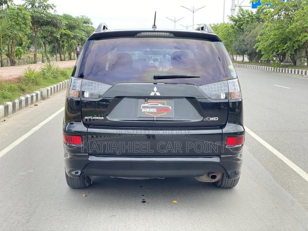 Mitsubishi Outlander 2010 Black
