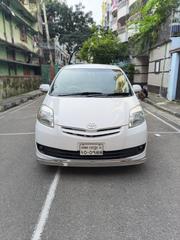 Toyota Passo Sette 2010 White for sale