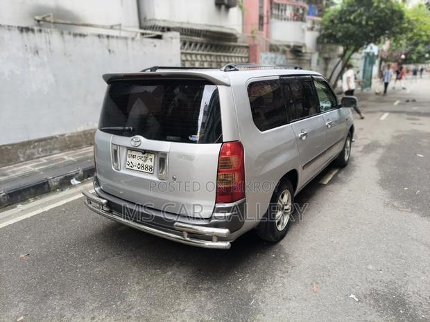 Toyota Succeed 2003 Silver