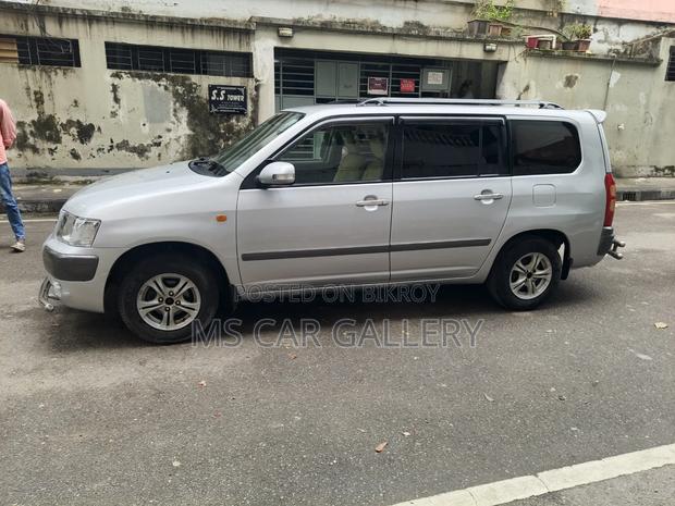 Toyota Succeed 2003 Silver
