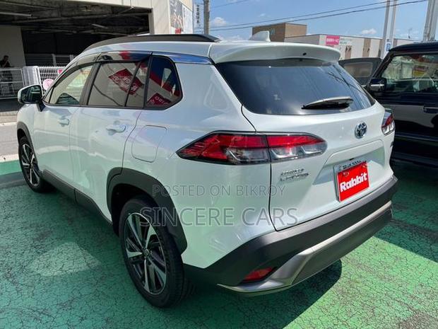 Toyota Corolla Cross 2023 Pearl