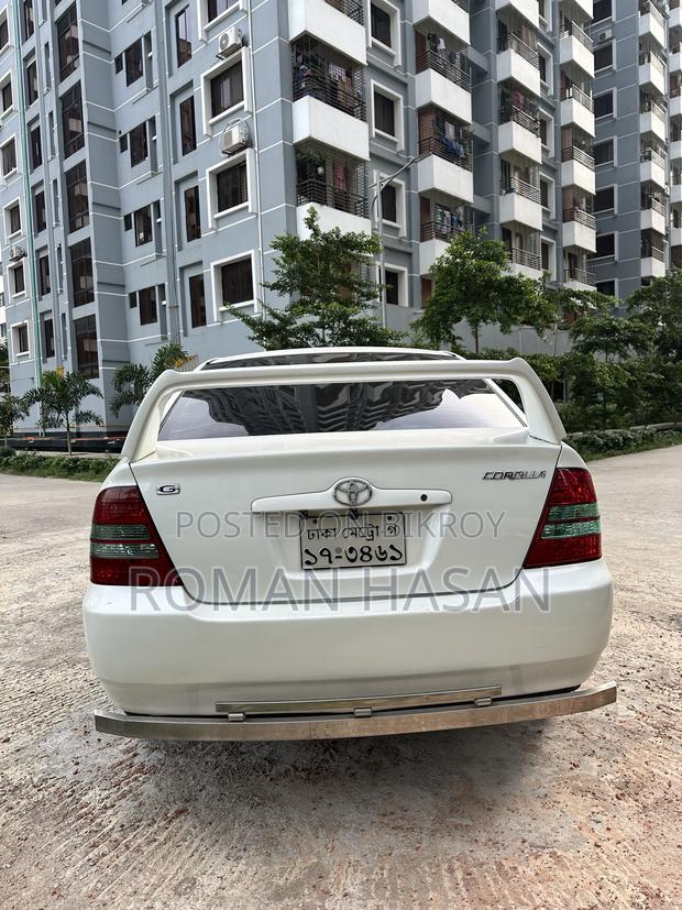 Toyota Corolla 2000 Pearl