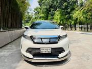Toyota Harrier 2017 Pearl for sale