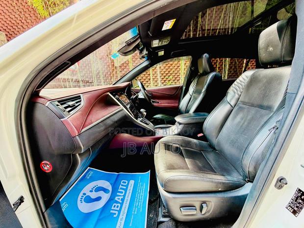 Toyota Harrier 2017 Pearl
