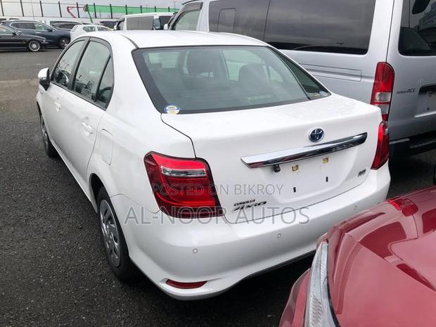 Toyota Axio 2021 White
