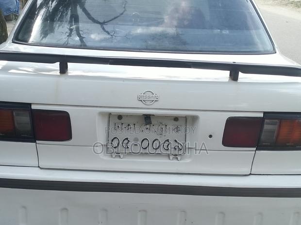 Nissan Sunny 1990 White